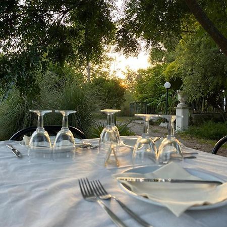 Agriturismo Tenuta La Monaca Aradeo Eksteriør bilde