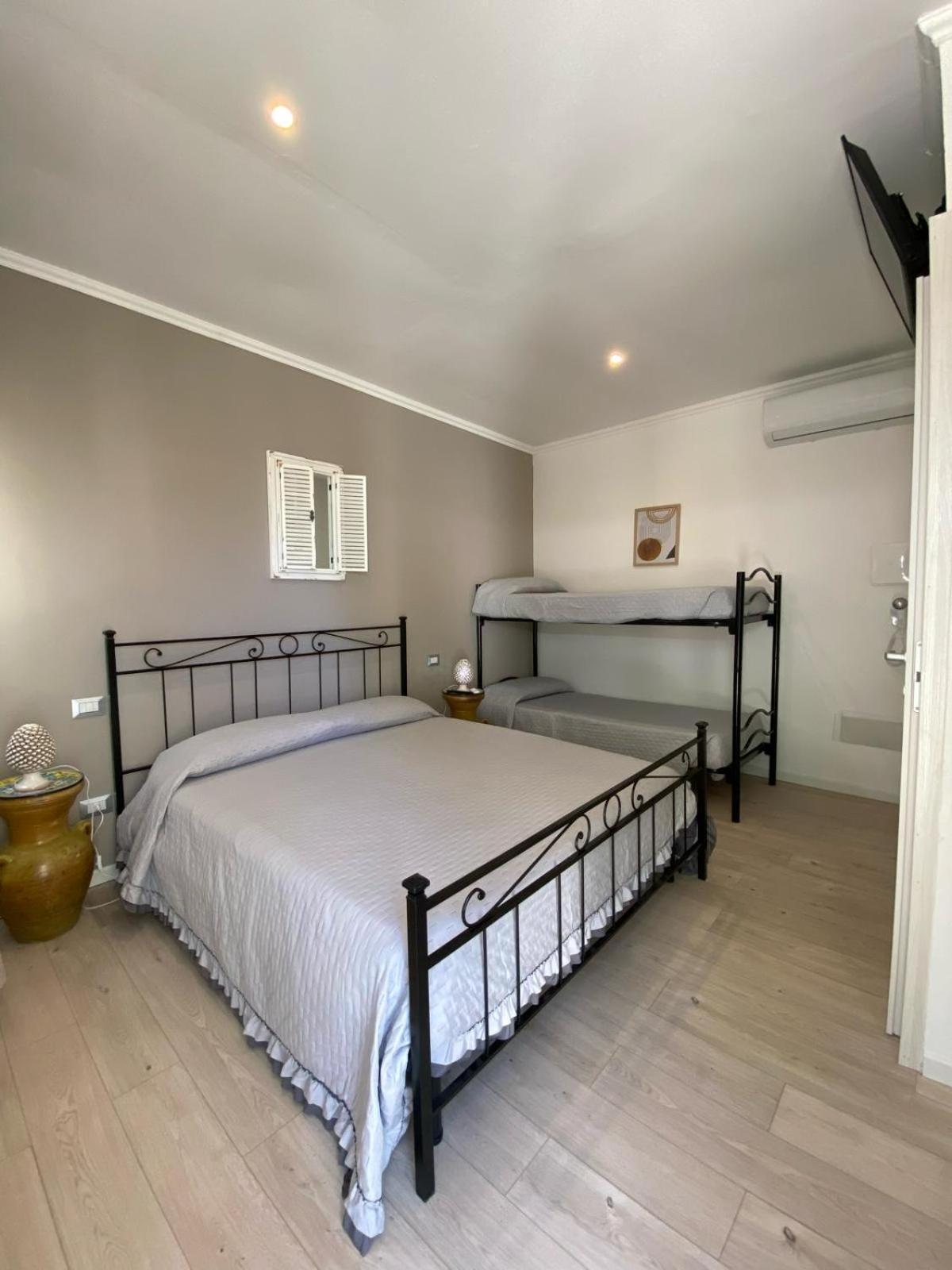 Agriturismo Tenuta La Monaca Aradeo Eksteriør bilde